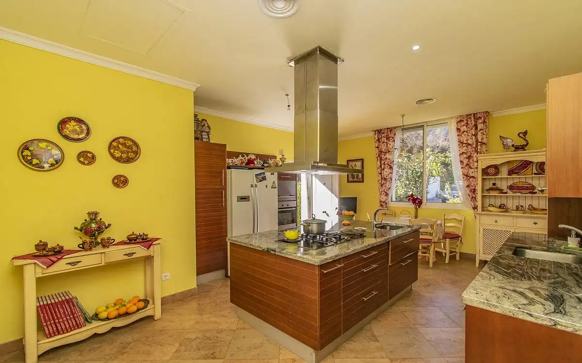 House with pool for sale in Estepona Pueblo, imagen 9