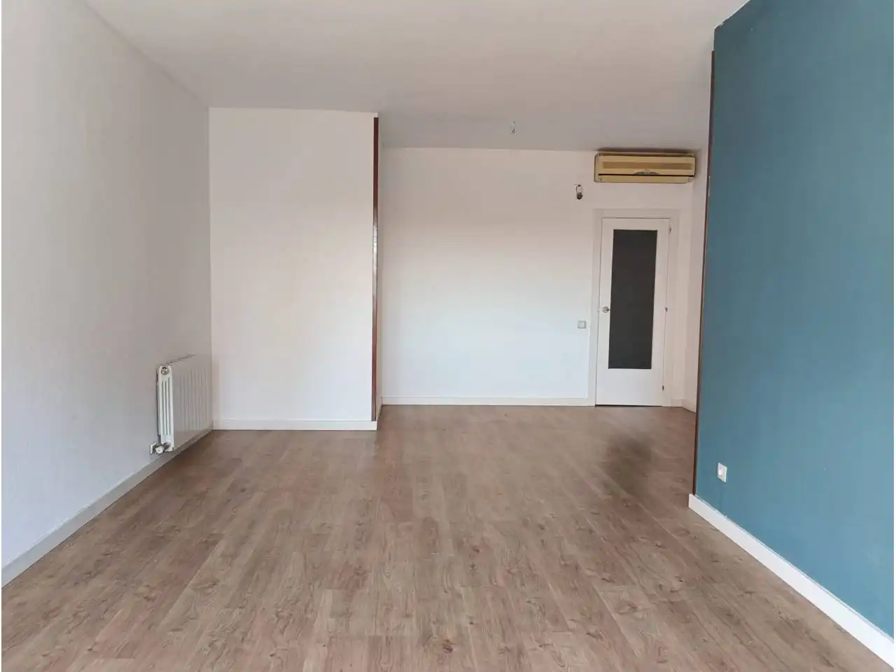 Appartamento con terrazza in affitto a Centre - Sant Oleguer, imagen 2