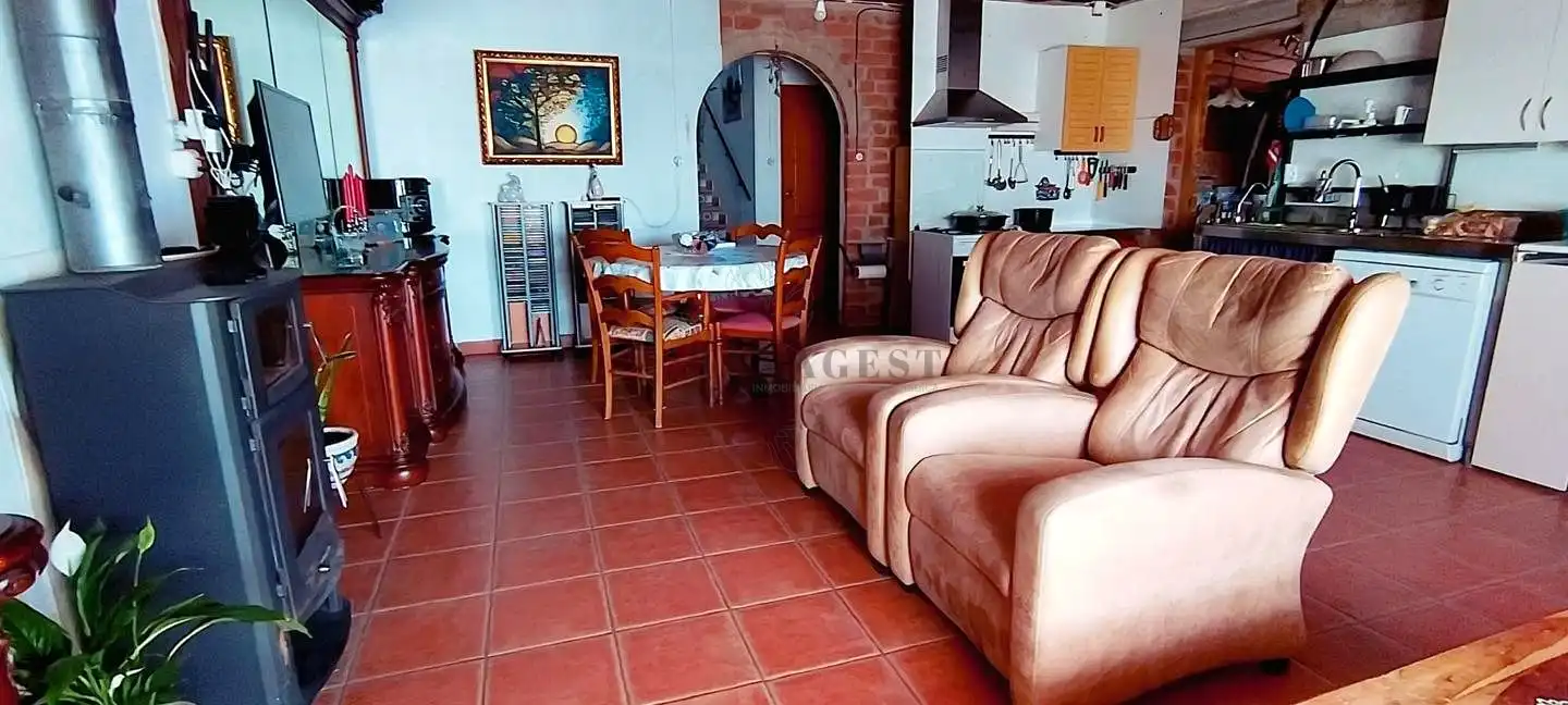 Casa con jardín en venta en Camarles, imagen 9