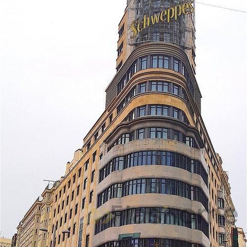 Vista exterior de Edificio en venta en  Madrid Capital