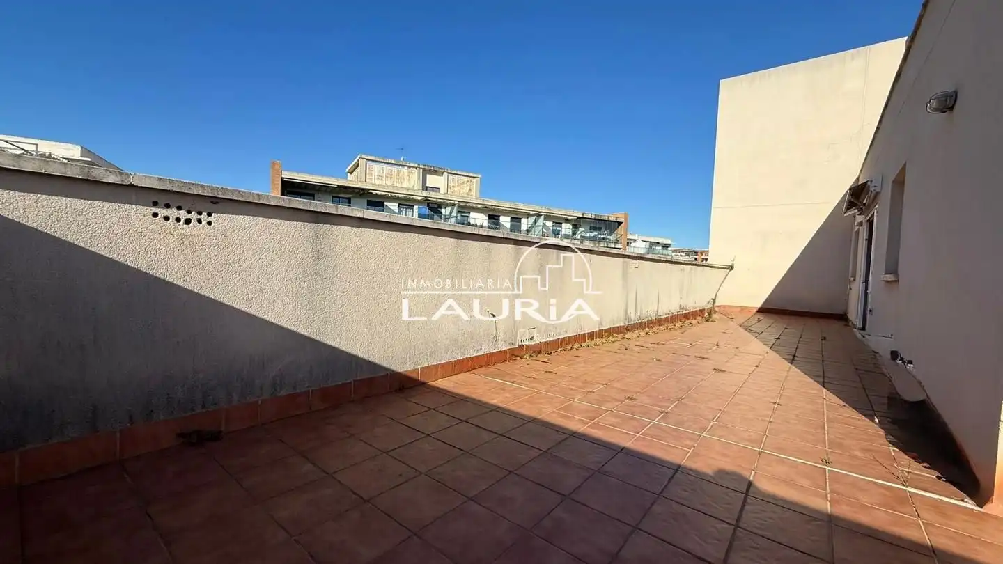Terraza de Ático en venta en Paterna con Parquet, Terraza y Trastero
