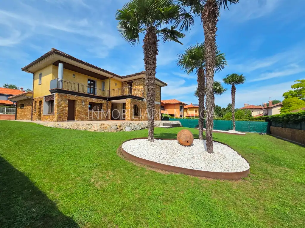 Exterior view of Houses for sale in Colunga  with Heating, Private garden and Parquet flooring