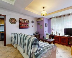 Living room of Flat for sale in Paterna