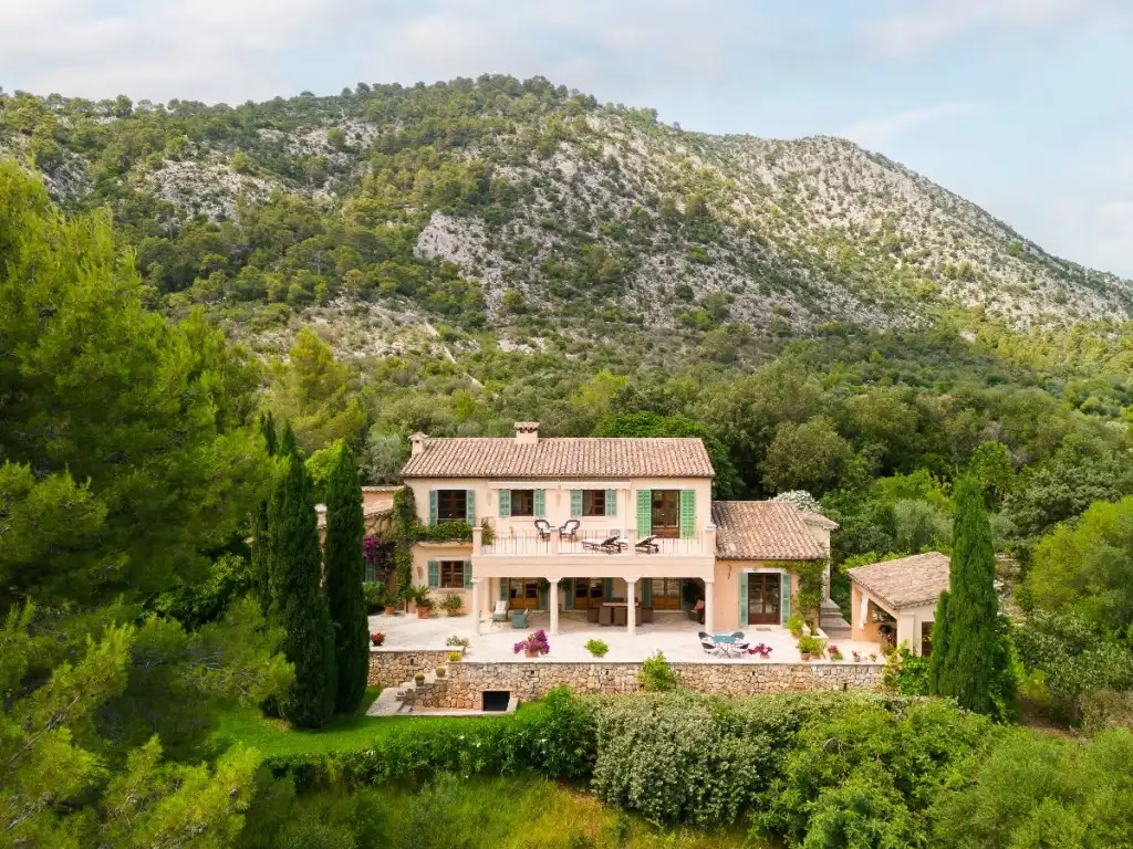 Landhaus mit Pool zum Verkauf in Pollença Poble
