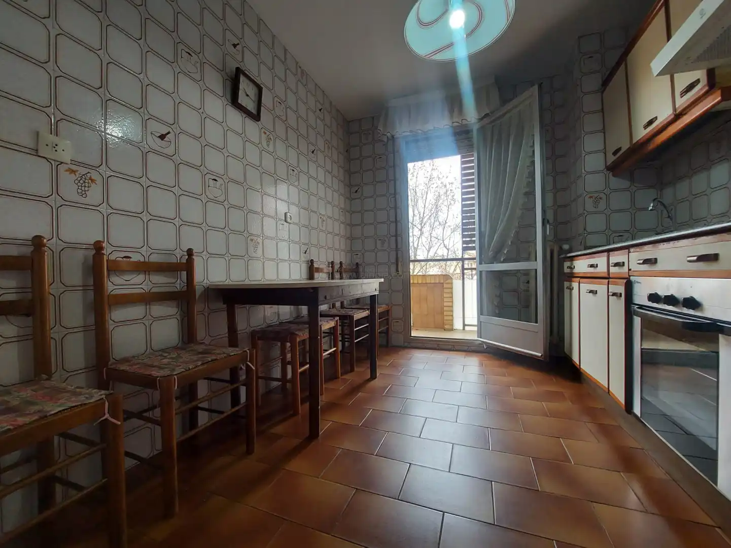 Cuina de Pis en venda en  Logroño amb Calefacció, Parquet i Terrassa