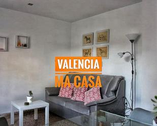 Bedroom of Flat to rent in  Valencia Capital  with Air Conditioner and Balcony