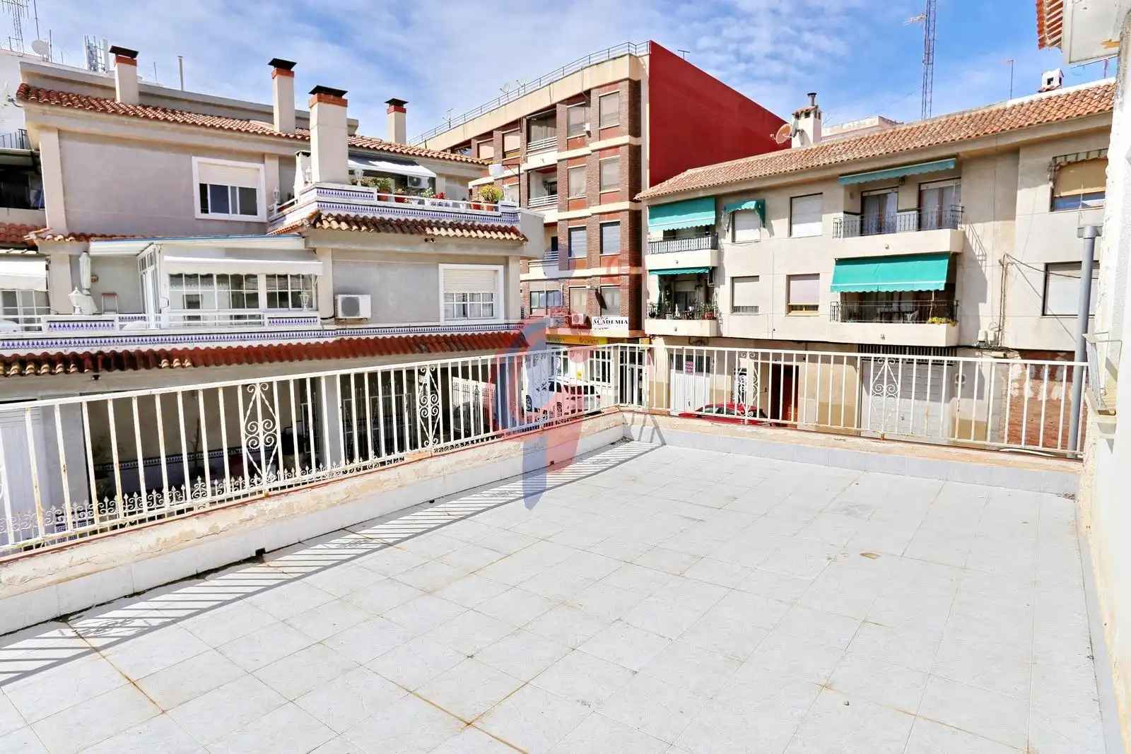 Terrassa de Finca rústica en venda en Dolores amb Jardí privat i Moblat