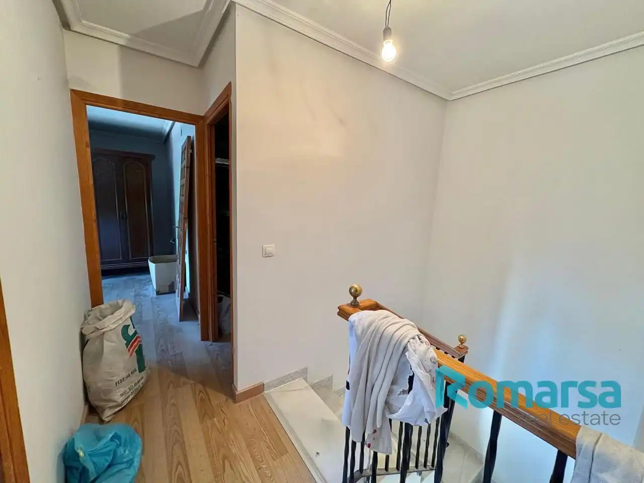 Casa adosada en venta en Ávila con Calefacción, Terraza y Trastero