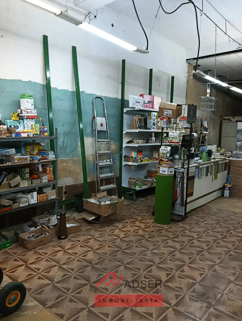 Local de alquiler en  Logroño