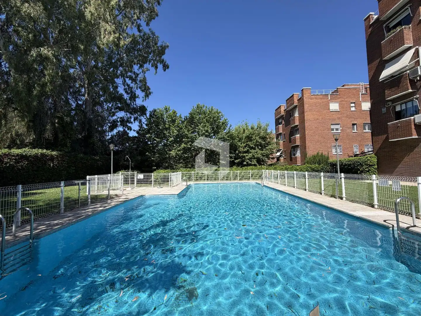 Schwimmbecken von Wohnung zur Miete in Pozuelo de Alarcón mit Heizung, Parkett und Terrasse