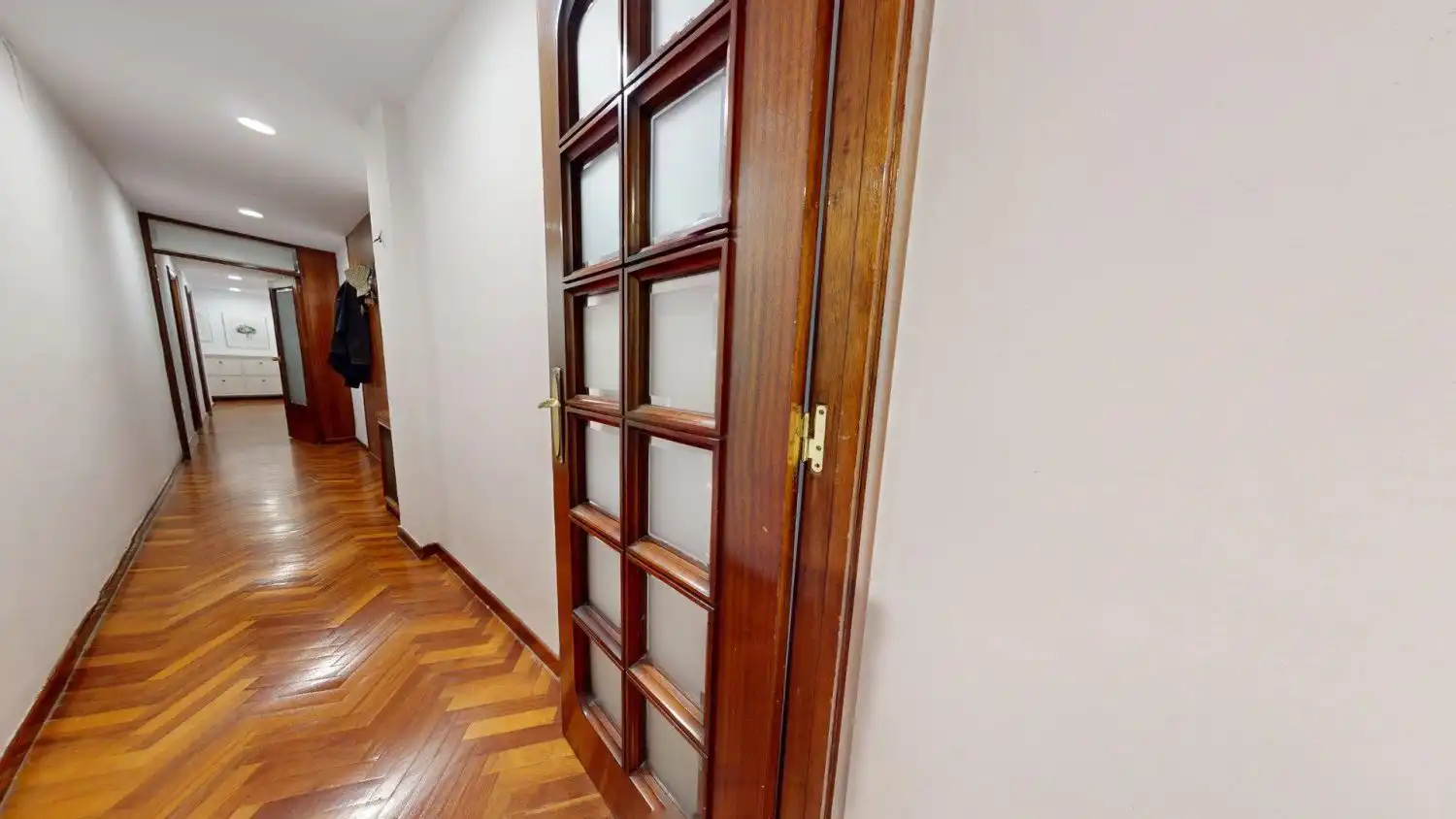 Flat for sale in Sevilla  with Air Conditioner and Terrace