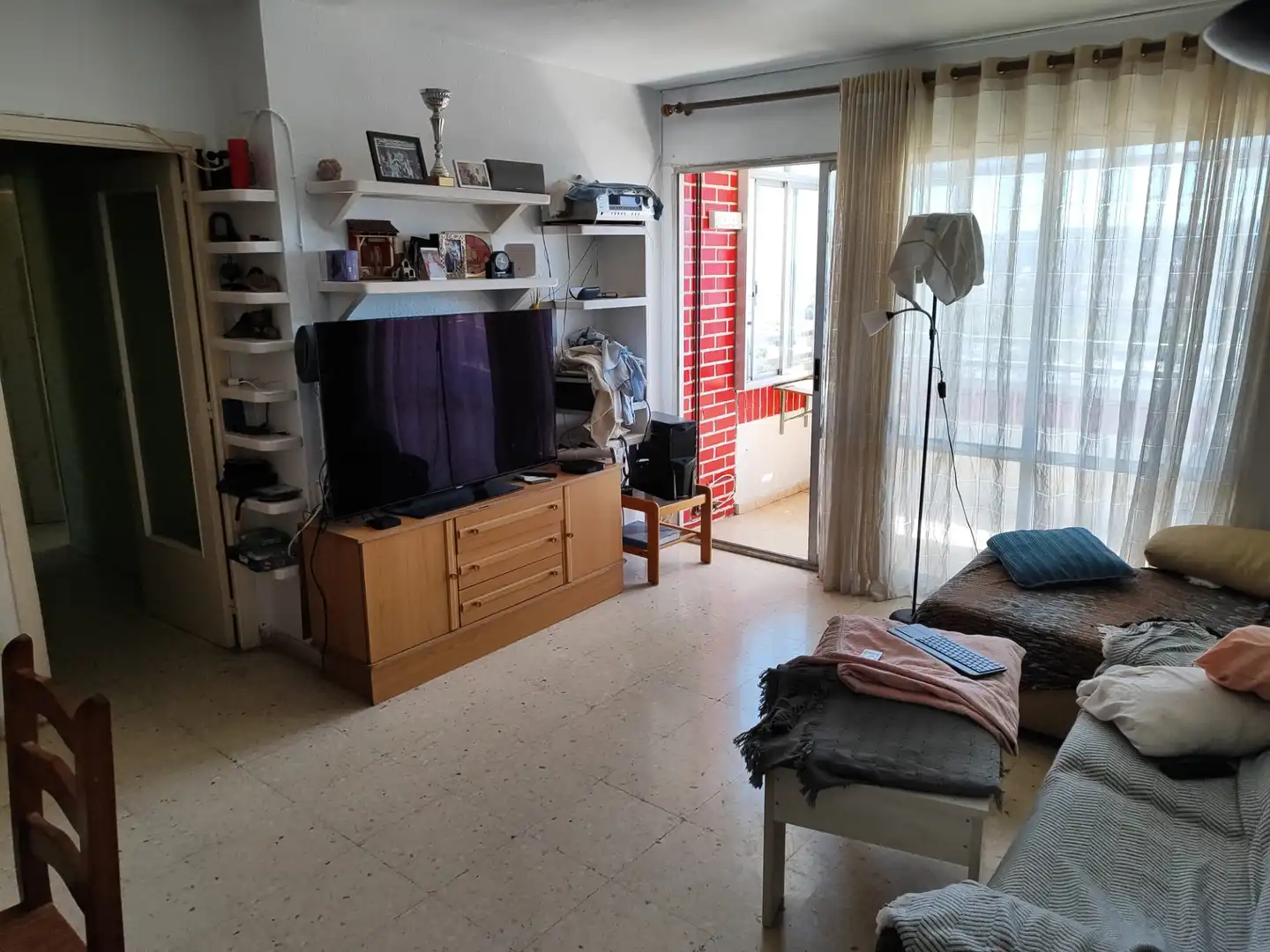 Sala d'estar de Pis en venda en Alicante / Alacant amb Calefacció, Moblat i Balcó