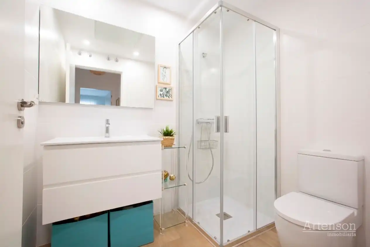 Baño de Piso en venta en Berango con Calefacción, Terraza y Trastero