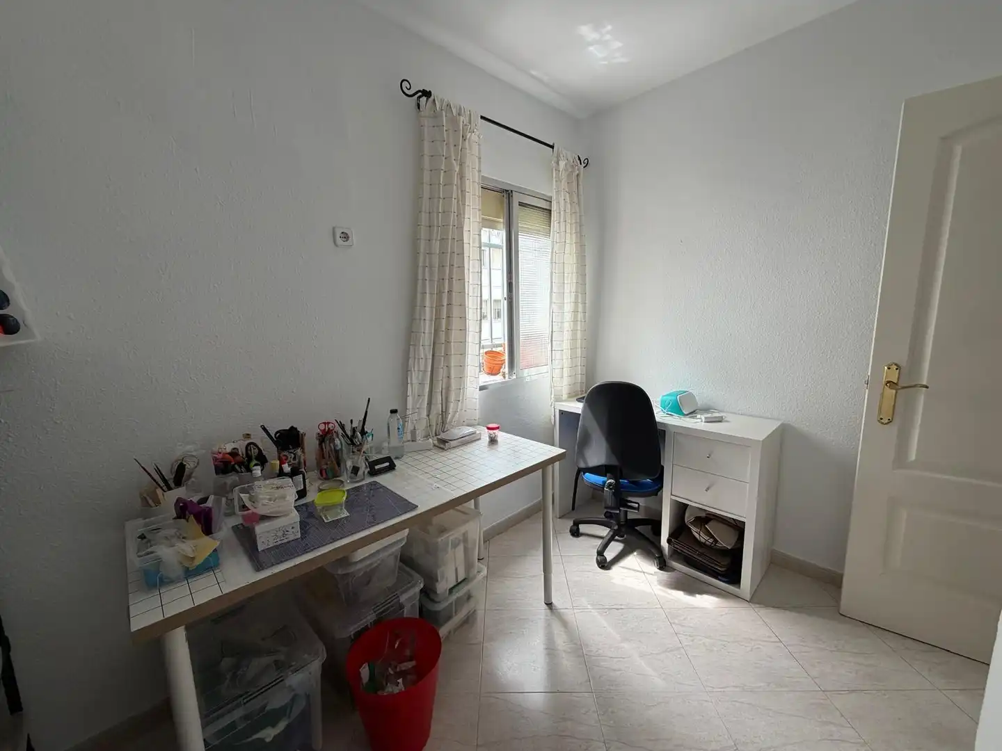 Bedroom of Flat for sale in Sevilla