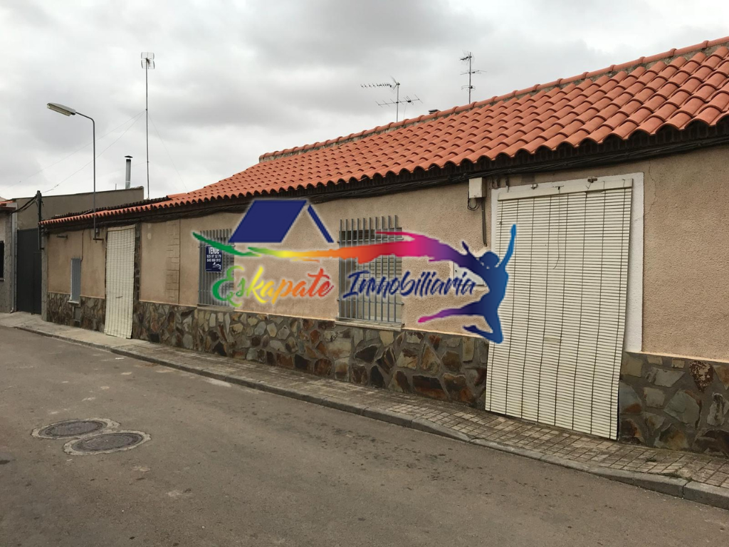 Vista exterior de Casa o chalet en venta en Villacañas con Amueblado