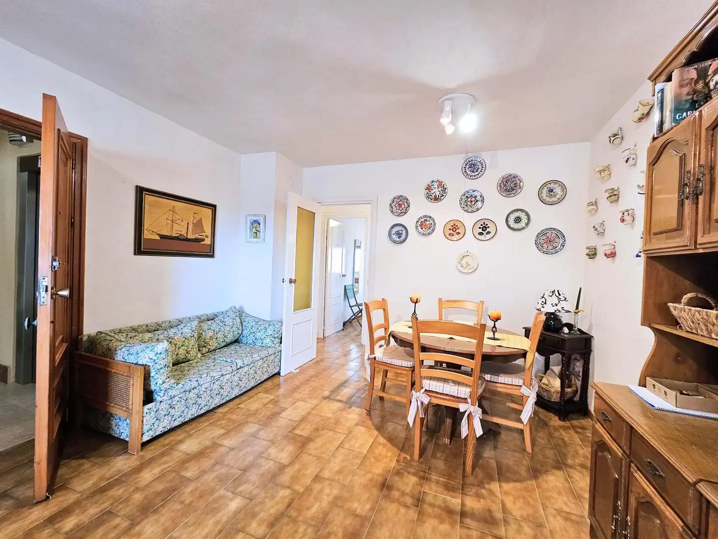 Menjador de Apartament de lloguer en La Manga del Mar Menor amb Calefacció, Terrassa i Piscina comunitària