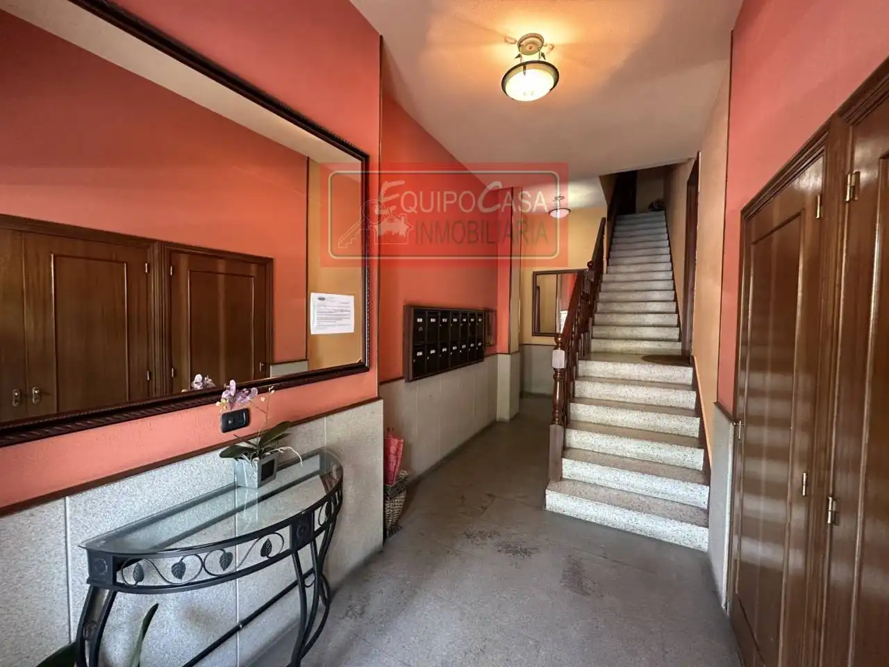 Apartamento en venta en Recatelo - O Carme
