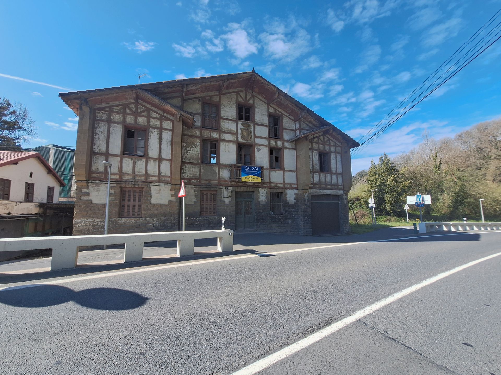 Exterior view of Houses for sale in Zumaia  with Private garden and Balcony