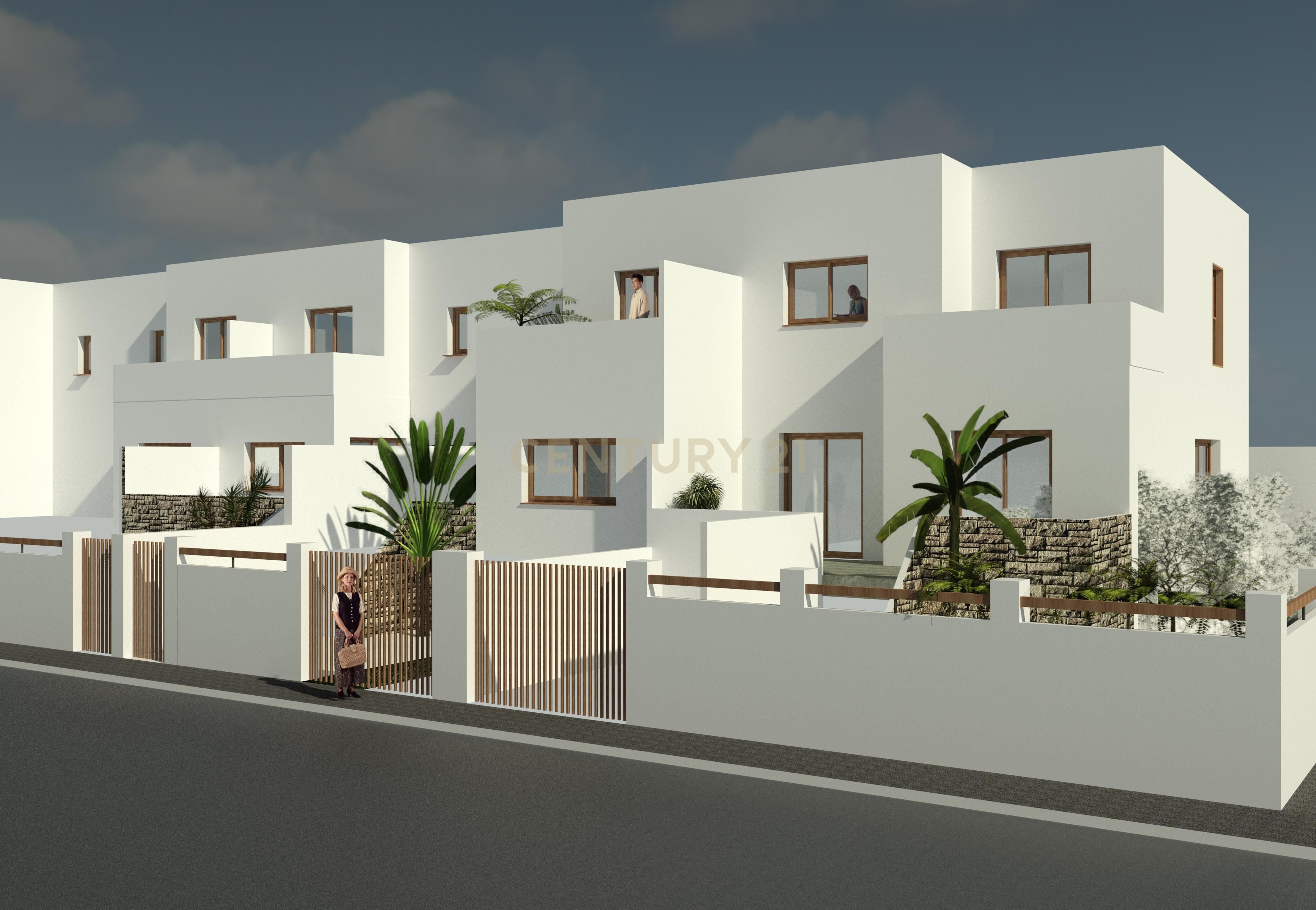 Vista exterior de Casa adosada en venda en Motril amb Balcó