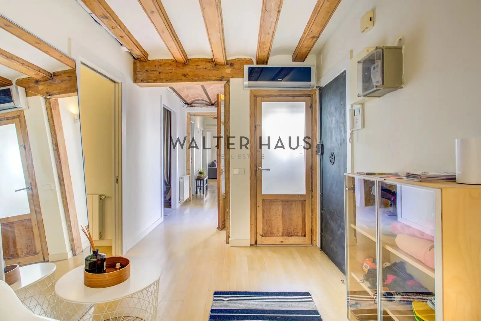 Piso en venta en Barcelona con Aire acondicionado, Calefacción y Amueblado