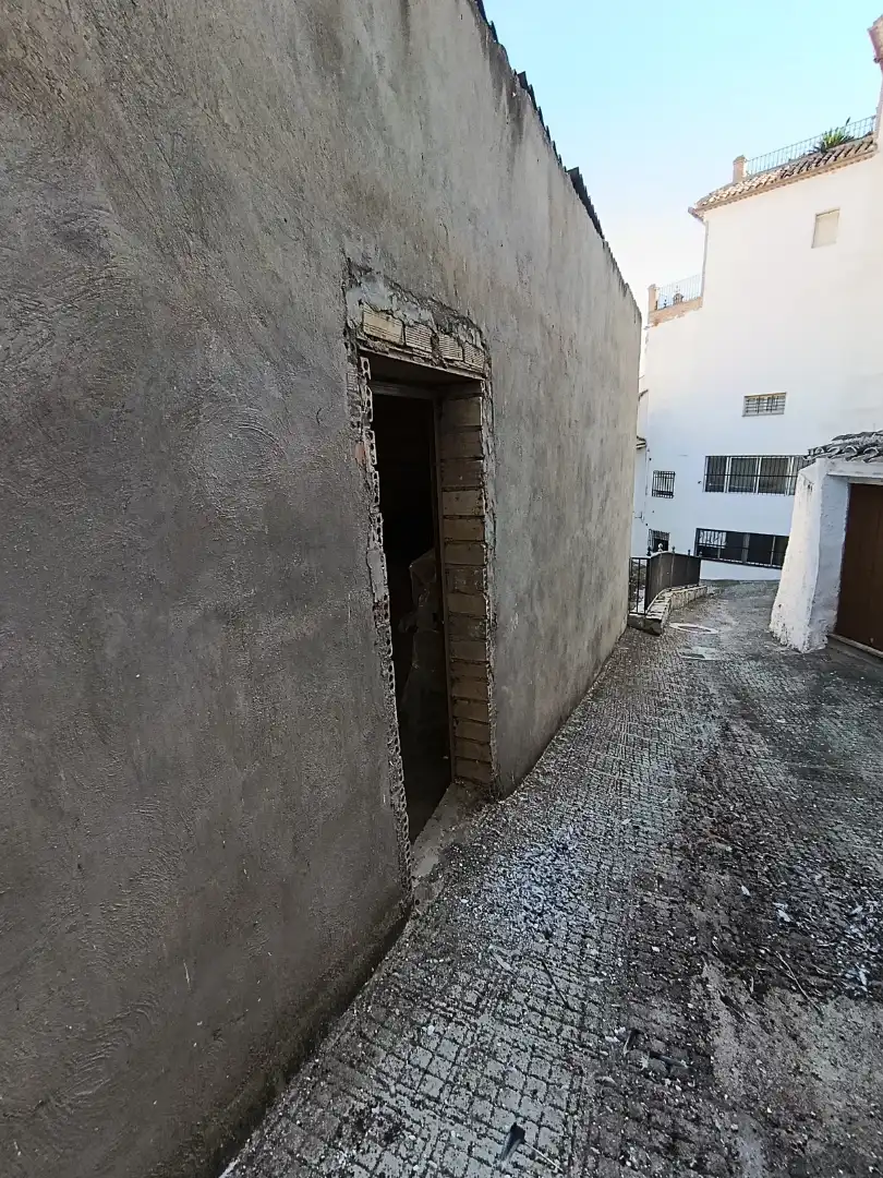 Edifici en venda en Iznájar