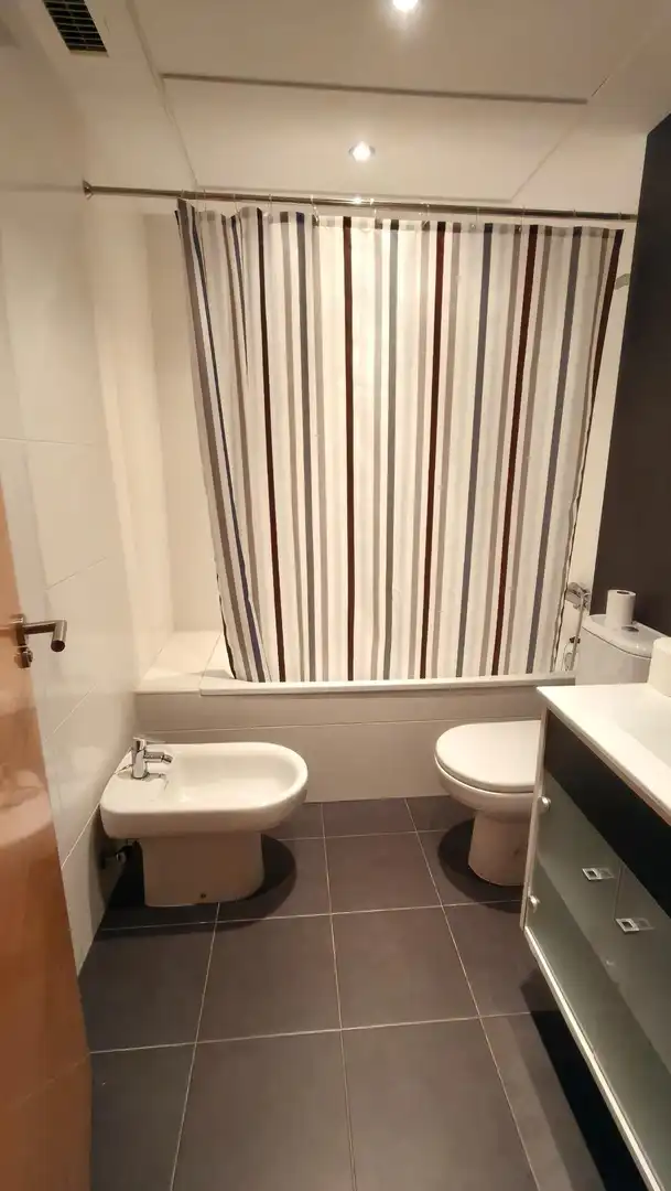 Baño de Piso en venta en Castellón de la Plana / Castelló de la Plana con Aire acondicionado, Calefacción y Trastero