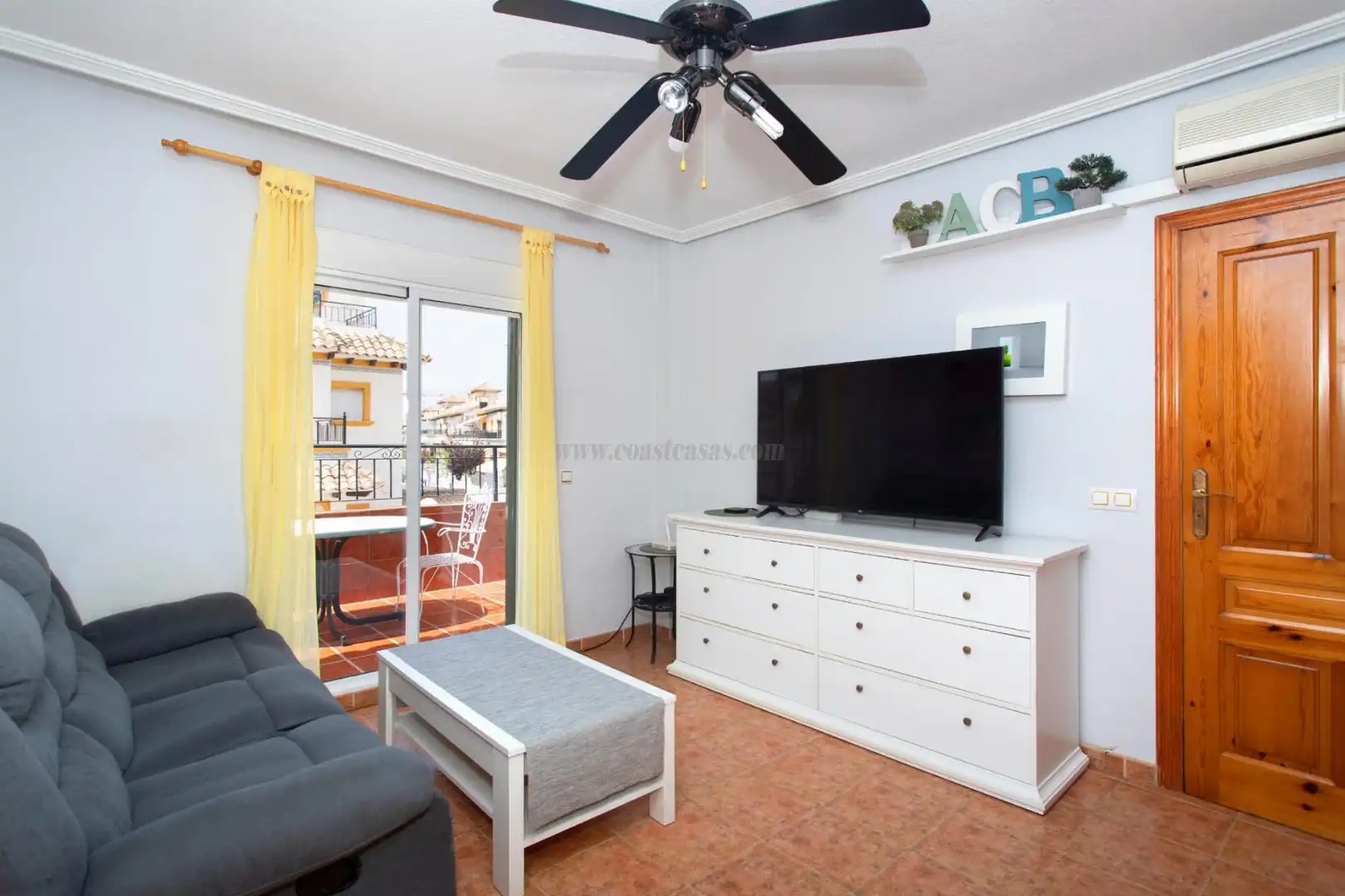 Bungalow with terrace for sale in Orihuela Costa, imagen 4