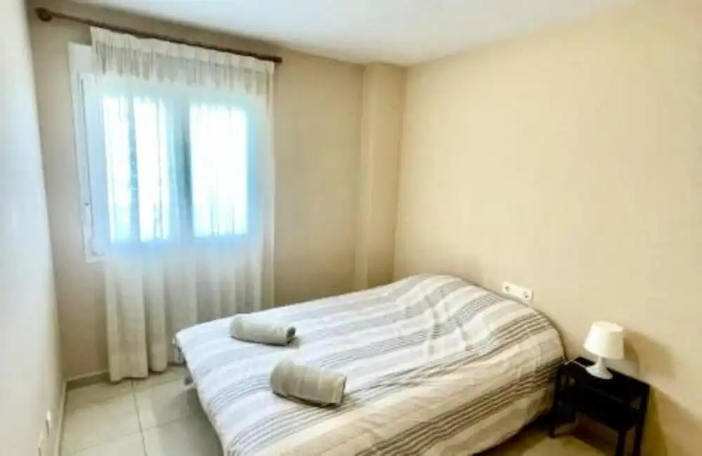 Bedroom of Apartments for rent in Marbella  with Air Conditioner, Terrace and Swimming Pool