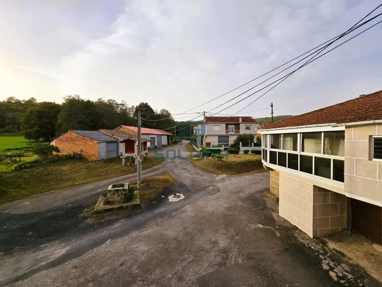 Vista exterior de Casa o xalet en venda en Xunqueira de Espadanedo amb Calefacció i Jardí privat