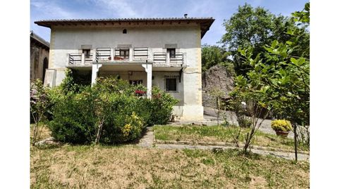 Foto 2 de Casa o xalet en venda a Artziniega, Araba - Álava