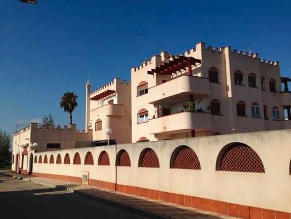 Garaje en Venta en Calle Acuario, 175 en Los Narejos - Punta Calera