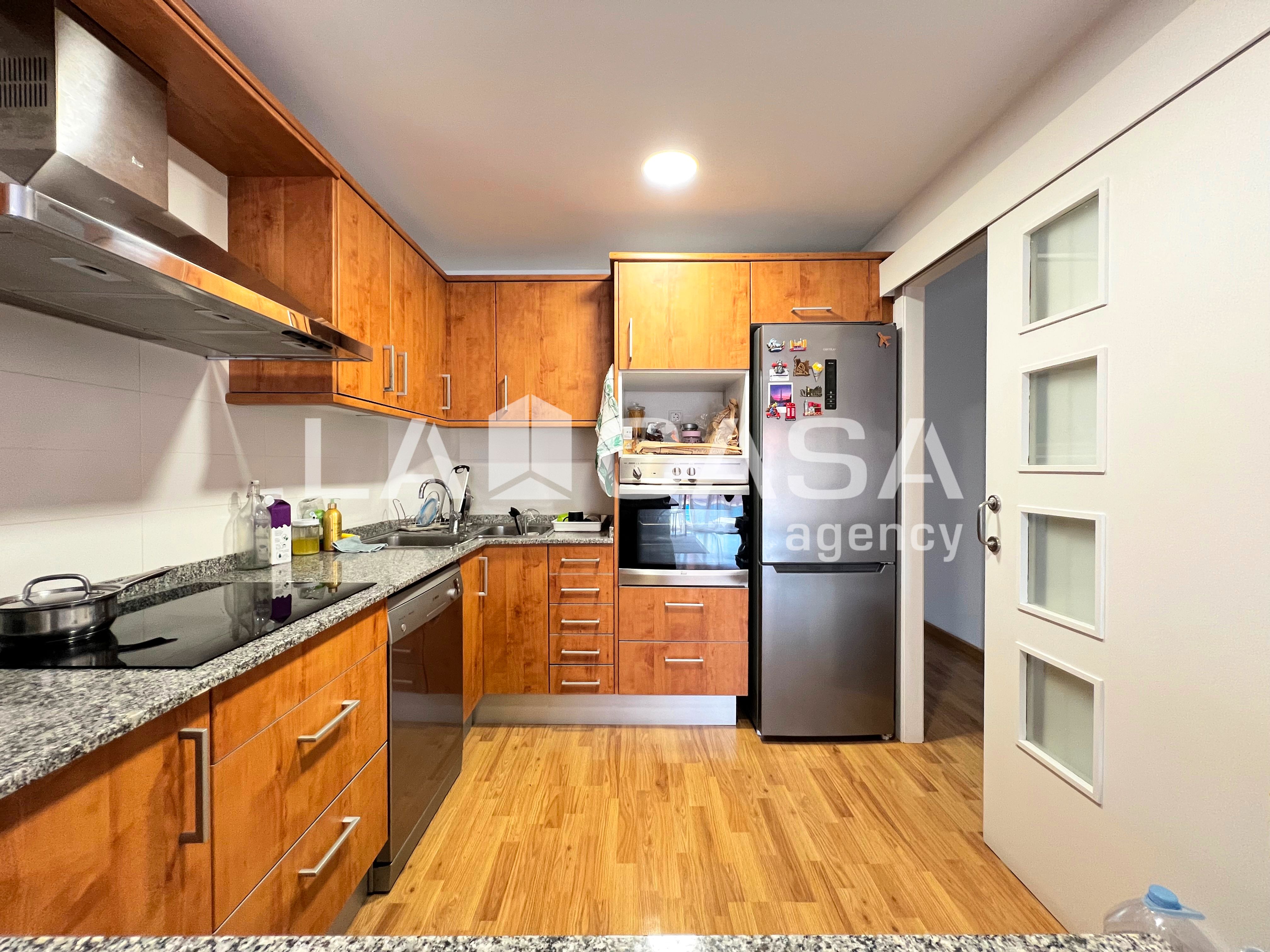Kitchen of Flat for sale in Badalona  with Heating and Balcony