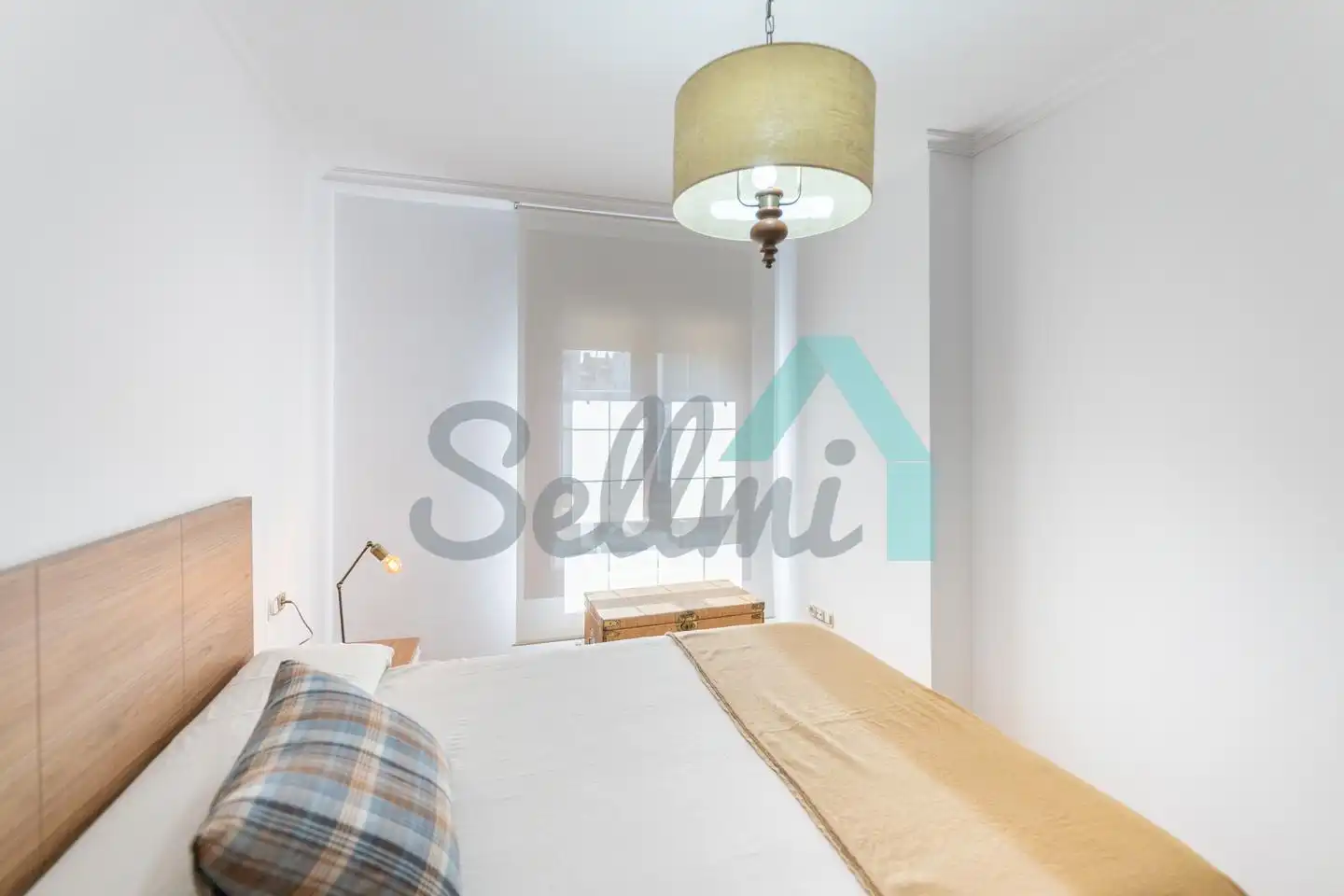 Habitación de Piso en venta en Oviedo  con Calefacción, Parquet y Trastero