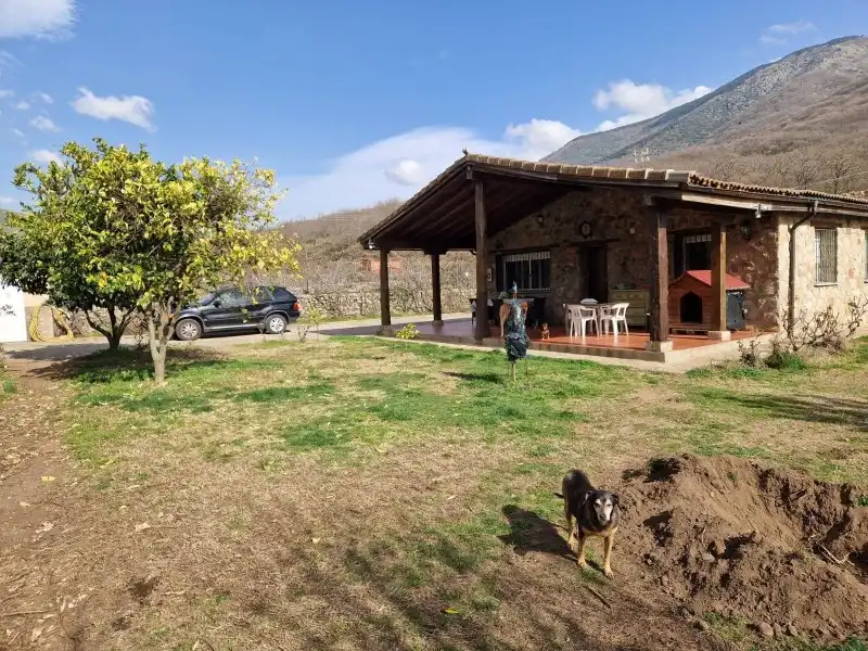 Garden of Houses for sale in Plasencia  with Heating and Storage room