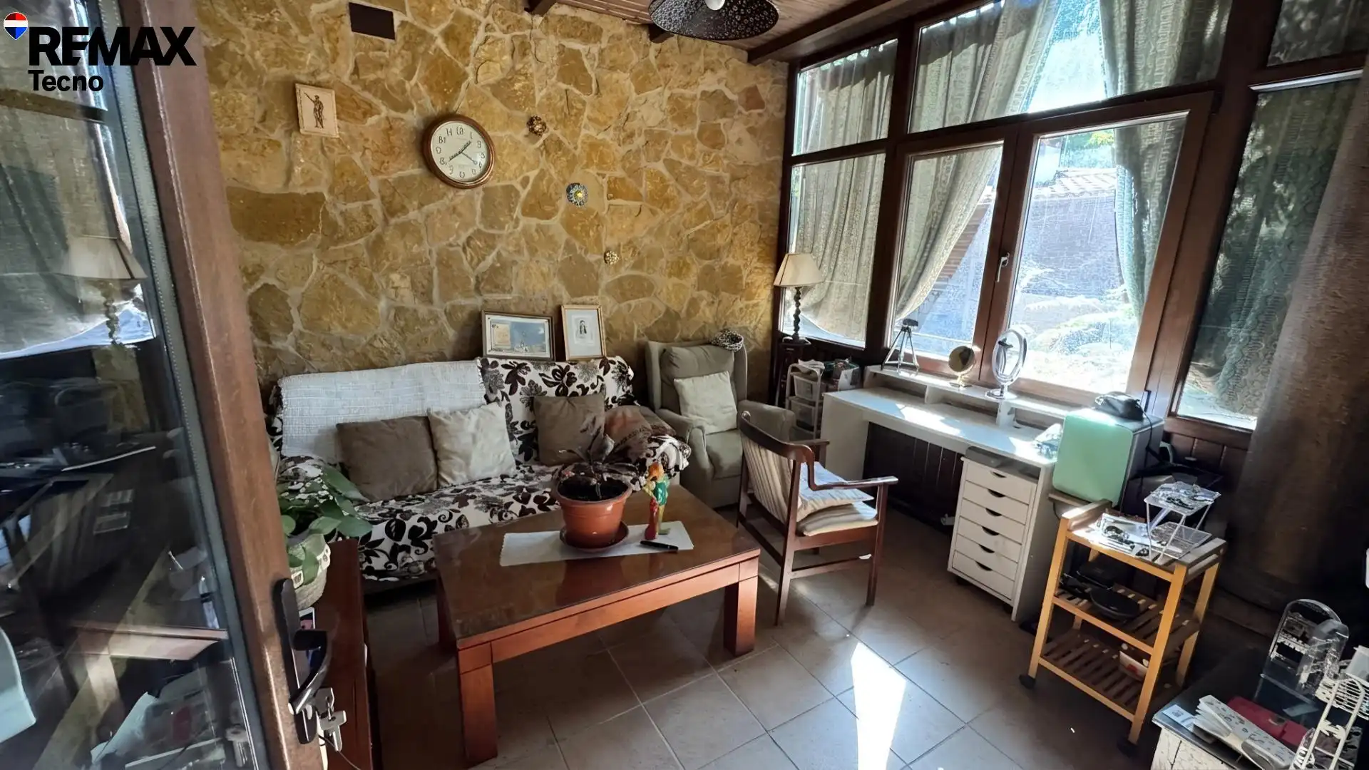 Sala d'estar de Finca rústica en venda en La Puebla de Almoradiel, Toledo