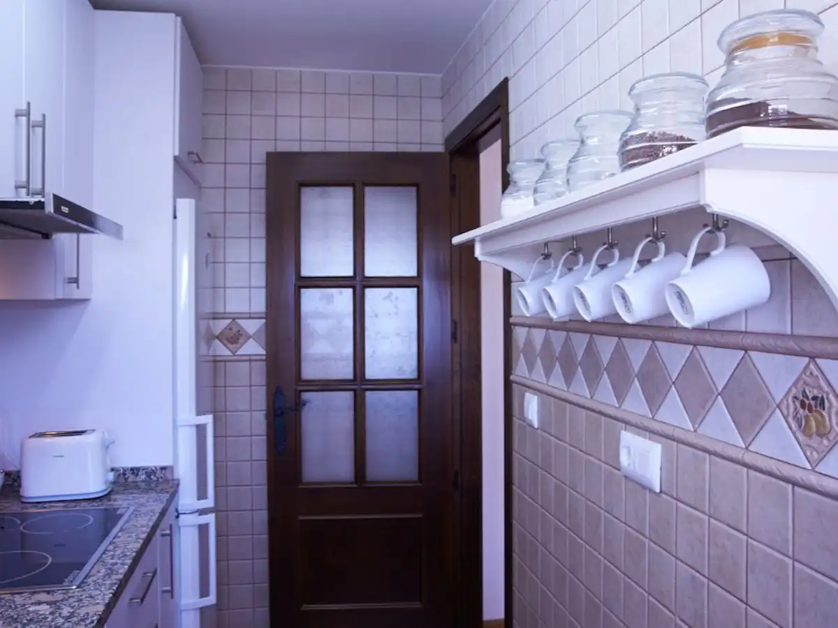 Küche von Maisonette zur Miete in Benaocaz mit Klimaanlage, Heizung und Parkett