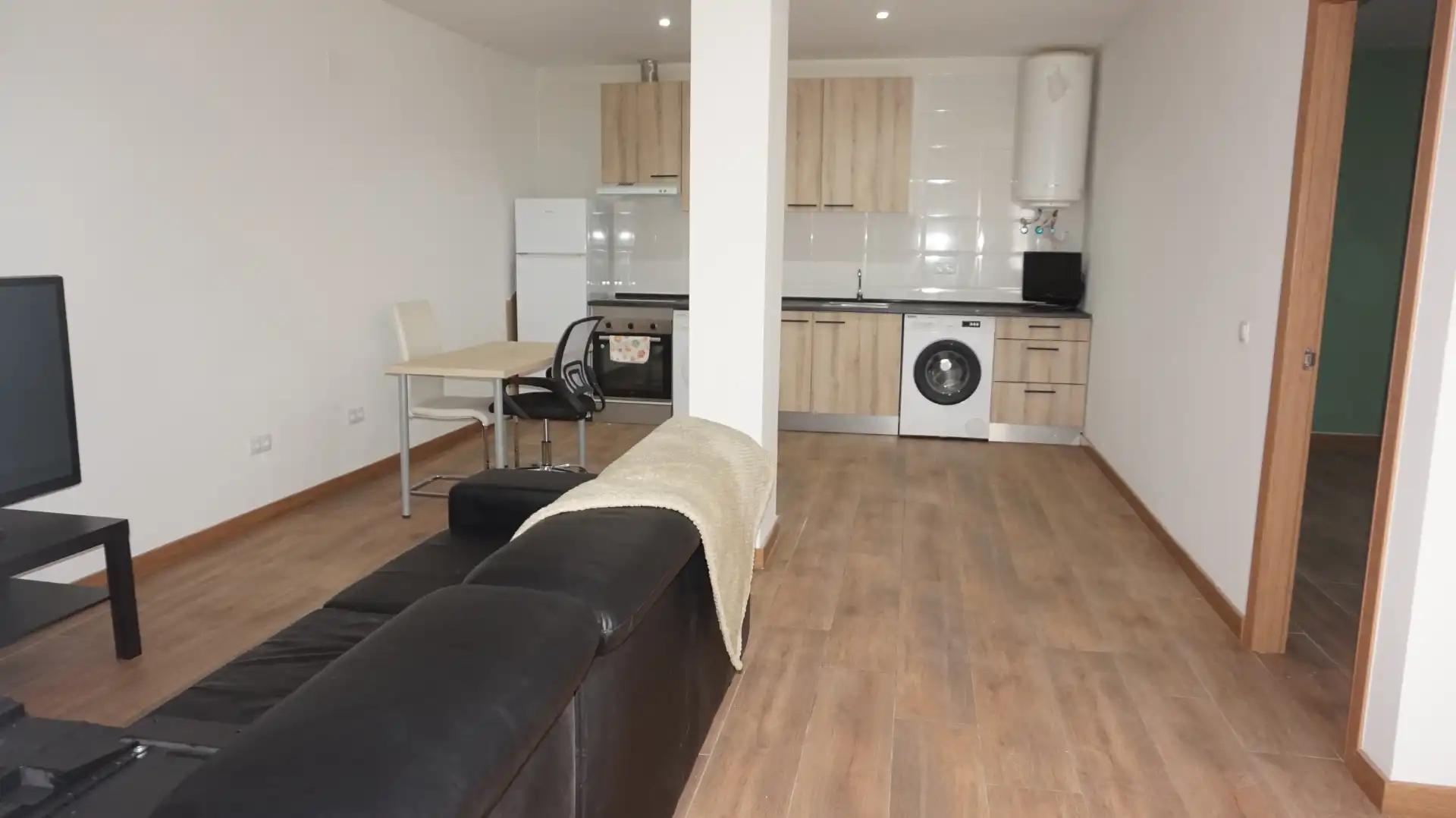 Sala de estar de Planta baja en venta en Torrejón de Ardoz con Aire acondicionado y Amueblado