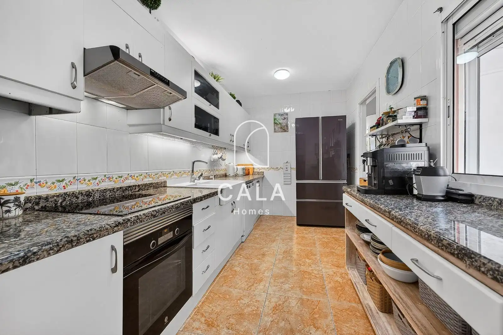 Cocina de Casa adosada en venta en Adeje con Jardín privado, Terraza y Trastero