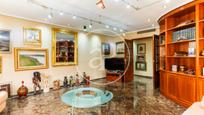 Flat for sale in  Valencia Capital  with Air Conditioner, Heating and Balcony