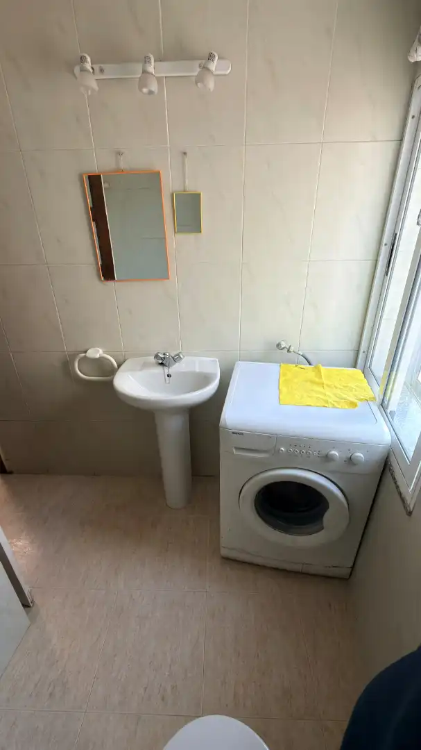 Bathroom of Flat for sale in Lugo  with Furnished
