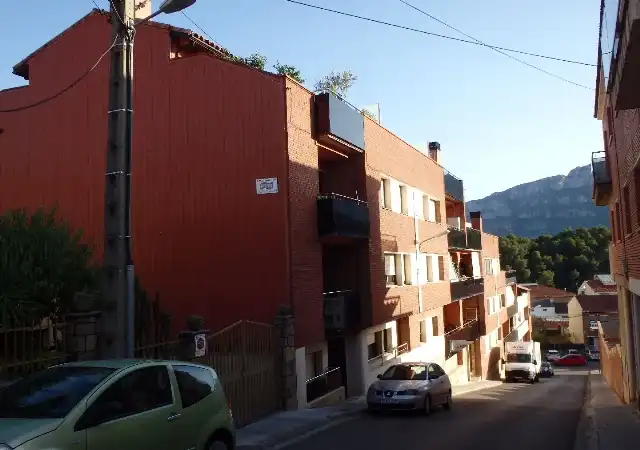 Außenansicht von Wohnung zum Verkauf in Castellbell i el Vilar