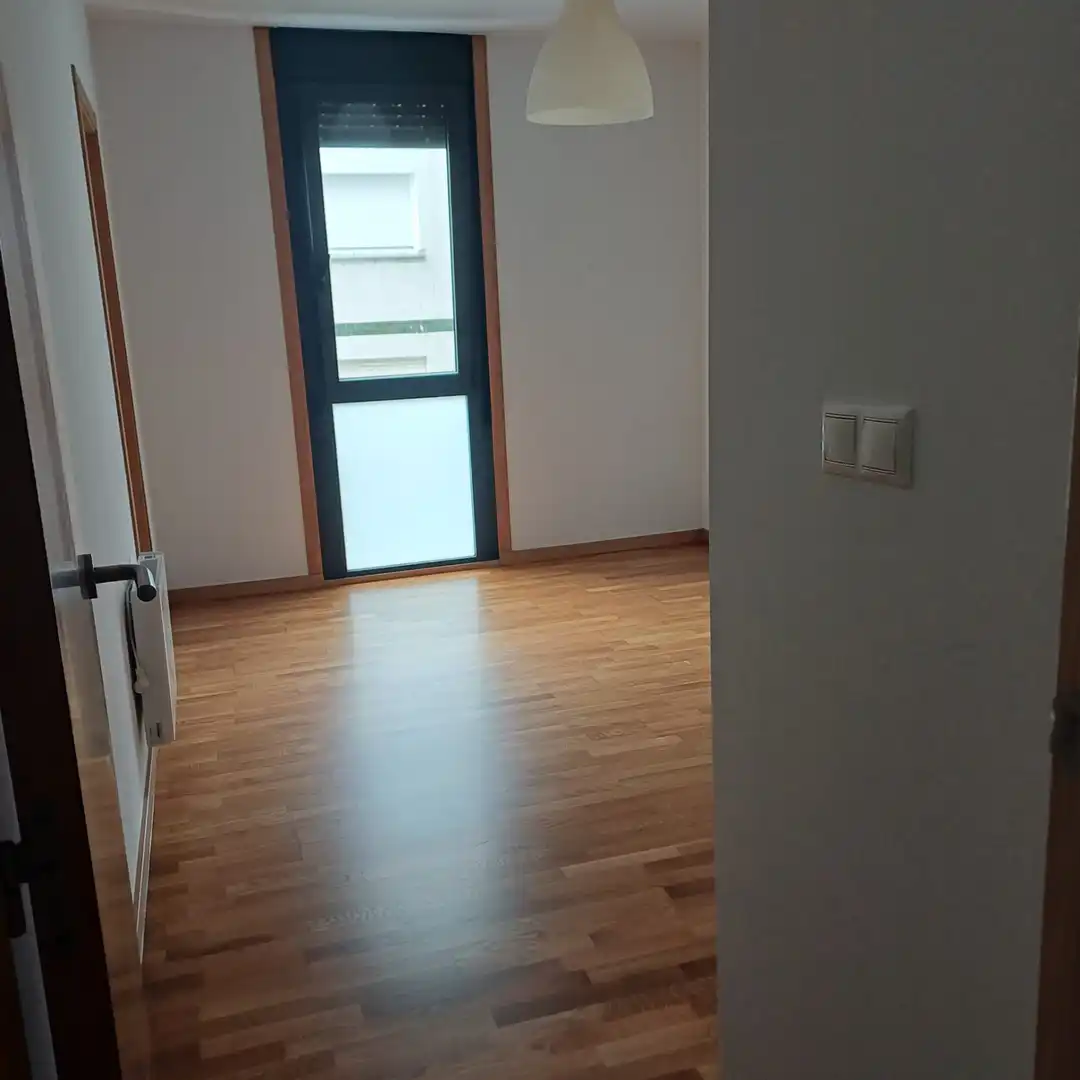 Piso en venta en Vilagarcía de Arousa con Calefacción, Parquet y Trastero