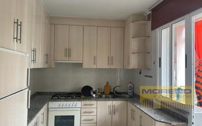 Kitchen of Flat for sale in Sarria