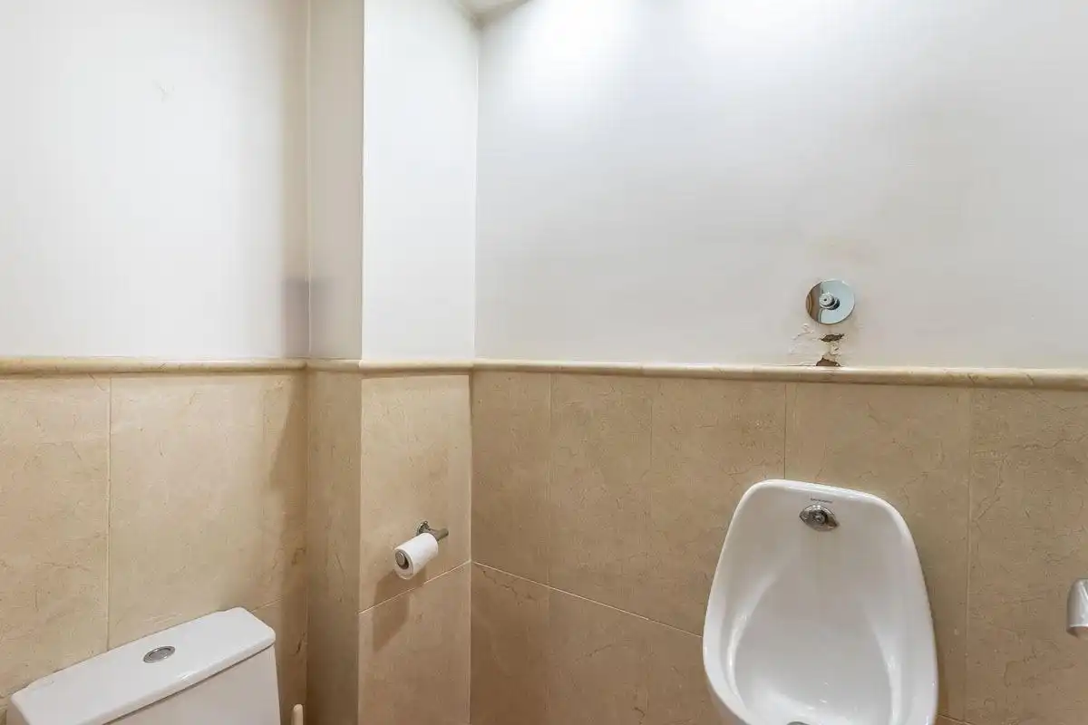 Business premises for sale in Plaza de Carretas 5, imagen 22