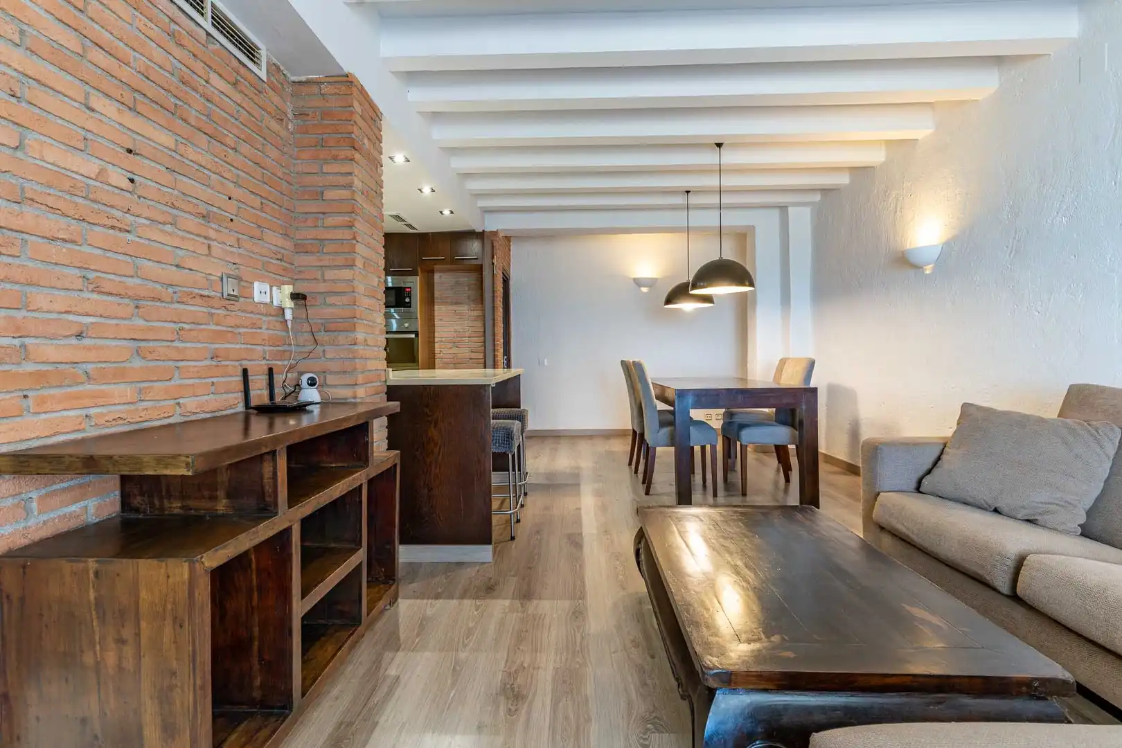 Flat for sale in CL LETRA M SANTA LLUCIA Es: Pl: Pt: VILANOVA I L, L'Aragai