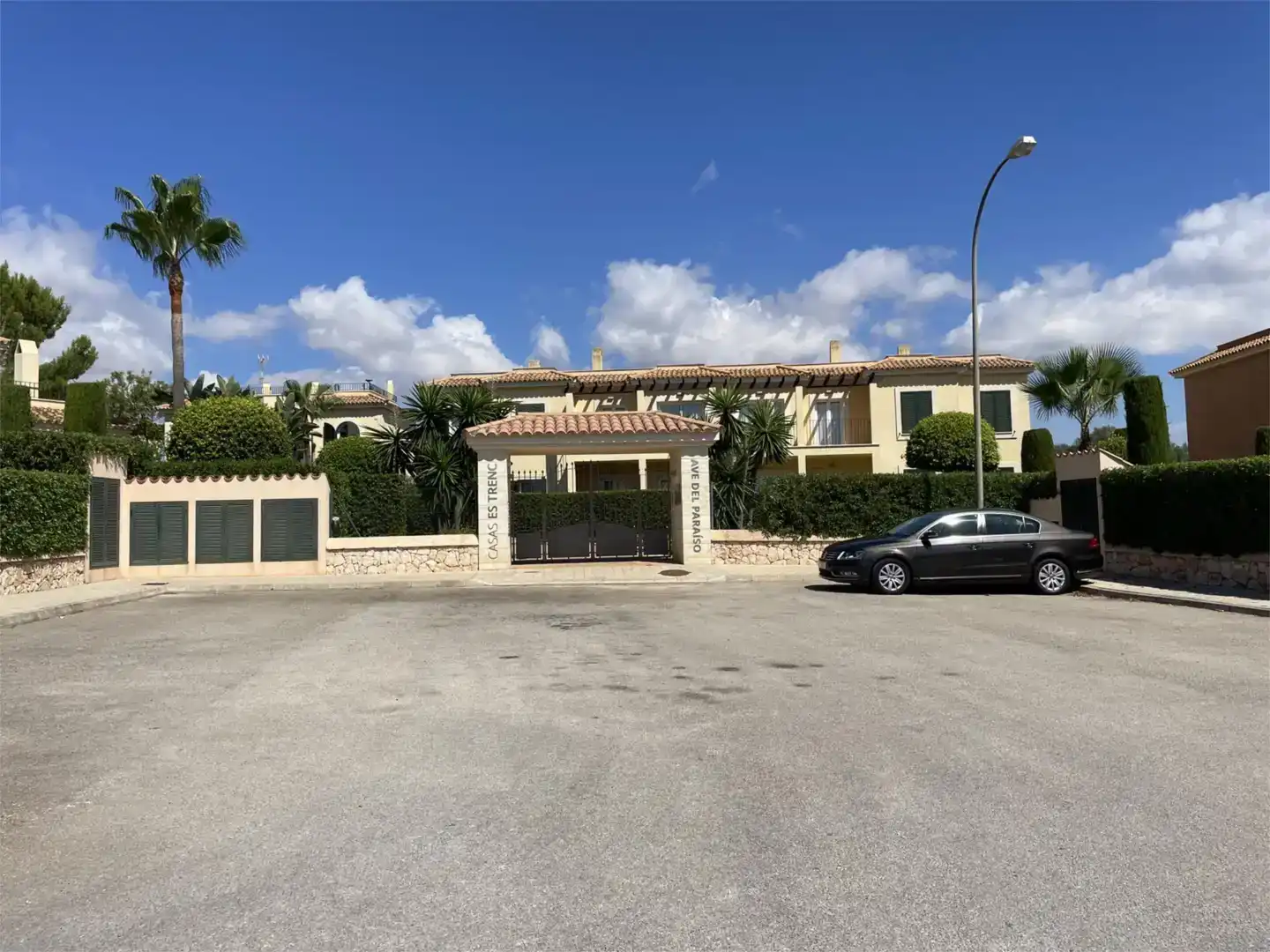 Vista exterior de Planta baixa en venda en Campos amb Aire condicionat i Piscina
