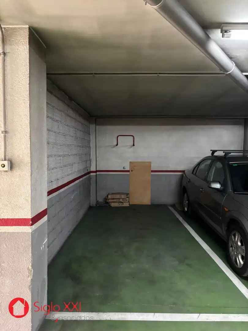 Parking avec ascenseur à louer à Piscinas, imagen 2