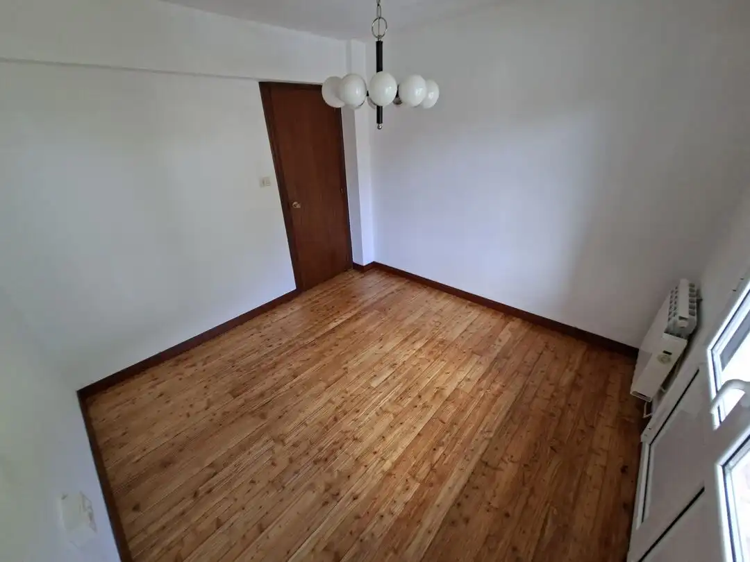 Piso en venta en Mañaria con Calefacción y Balcón