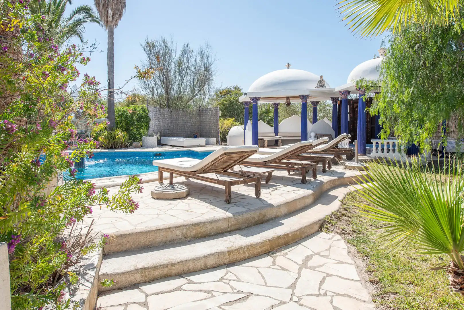 Piscina de Casa o xalet en venda en Eivissa amb Aire condicionat, Calefacció i Jardí privat