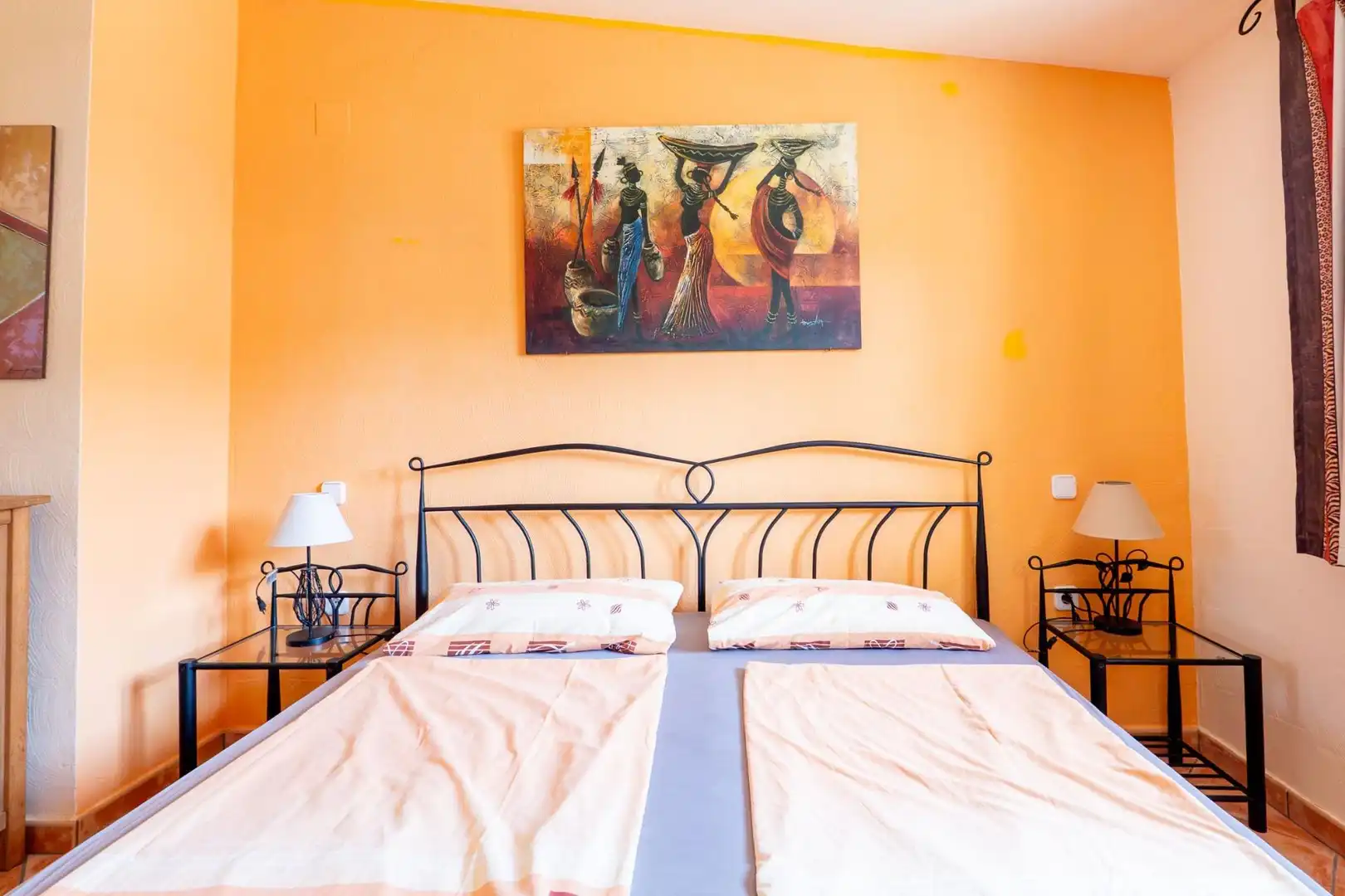 Habitación de Casa o chalet en venta en Deltebre con Aire acondicionado, Jardín privado y Terraza